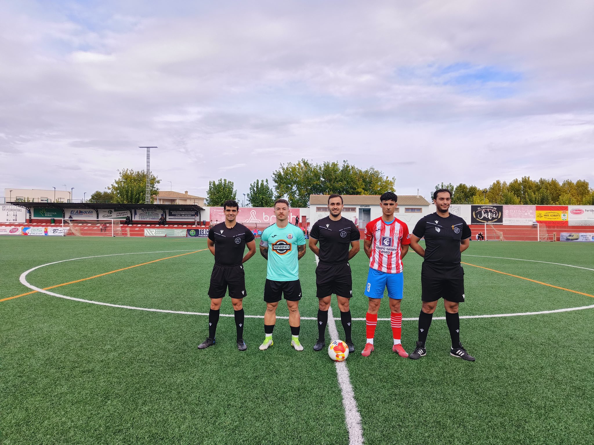 Empate en el derbi comarcal entre CD Pedroñeras y AD San Clemente (1-1) - Todo el deporte de La Mancha