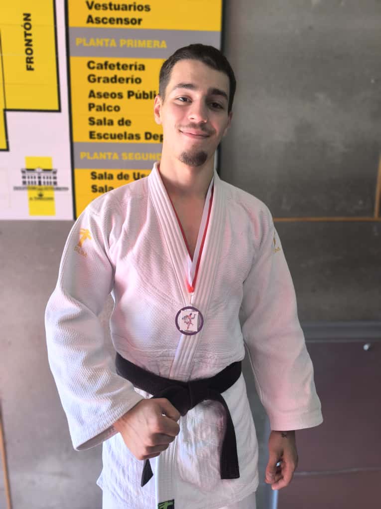 El judoka socuellamino Ángel Alcolea logra el bronce en el Campeonato Regional Absoluto - Todo el deporte de La Mancha