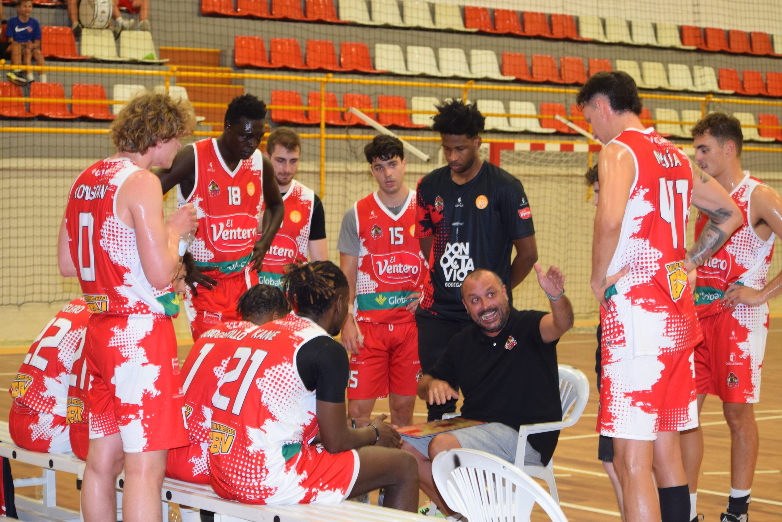 El CB Villarrobledo activa el modo rodillo y pone a prueba su racha ante el líder - Todo el deporte de La Mancha