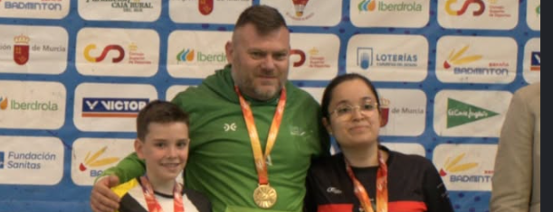 Álvaro Martínez se corona doble subcampeón de España en una cita histórica para el parabádminton - Todo el deporte de La Mancha